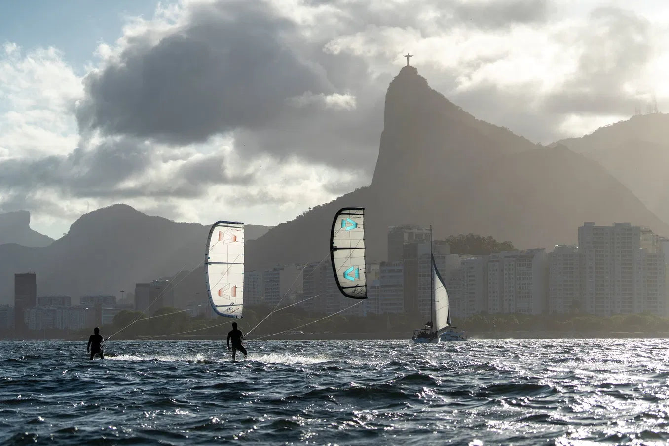 Duotone Evo SLS 2026 Buyer’s Guide – The Ultimate Allround Kite for Progressive Riders