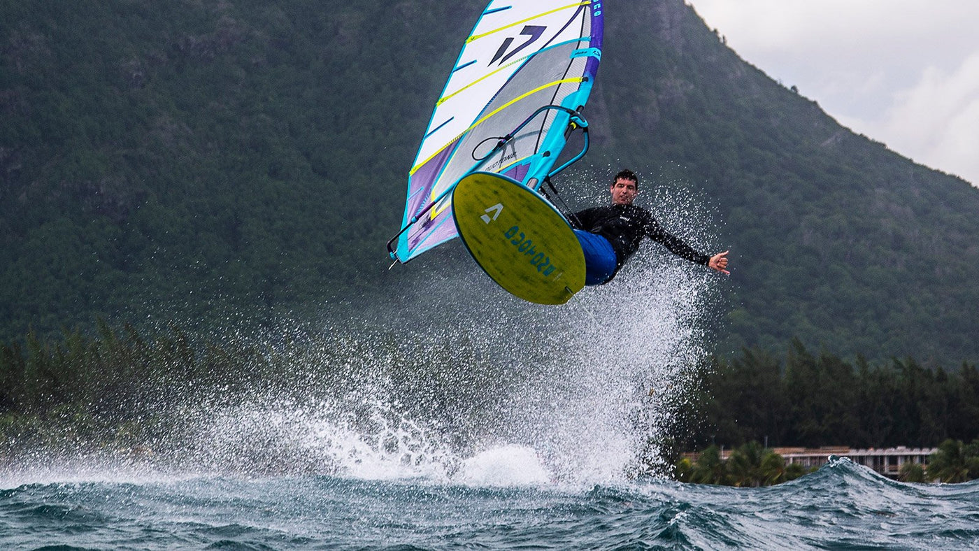 DUOTONE FreeWave SLS 2024-Windsurf board-Duotone Windsurfing-Surf-store.com