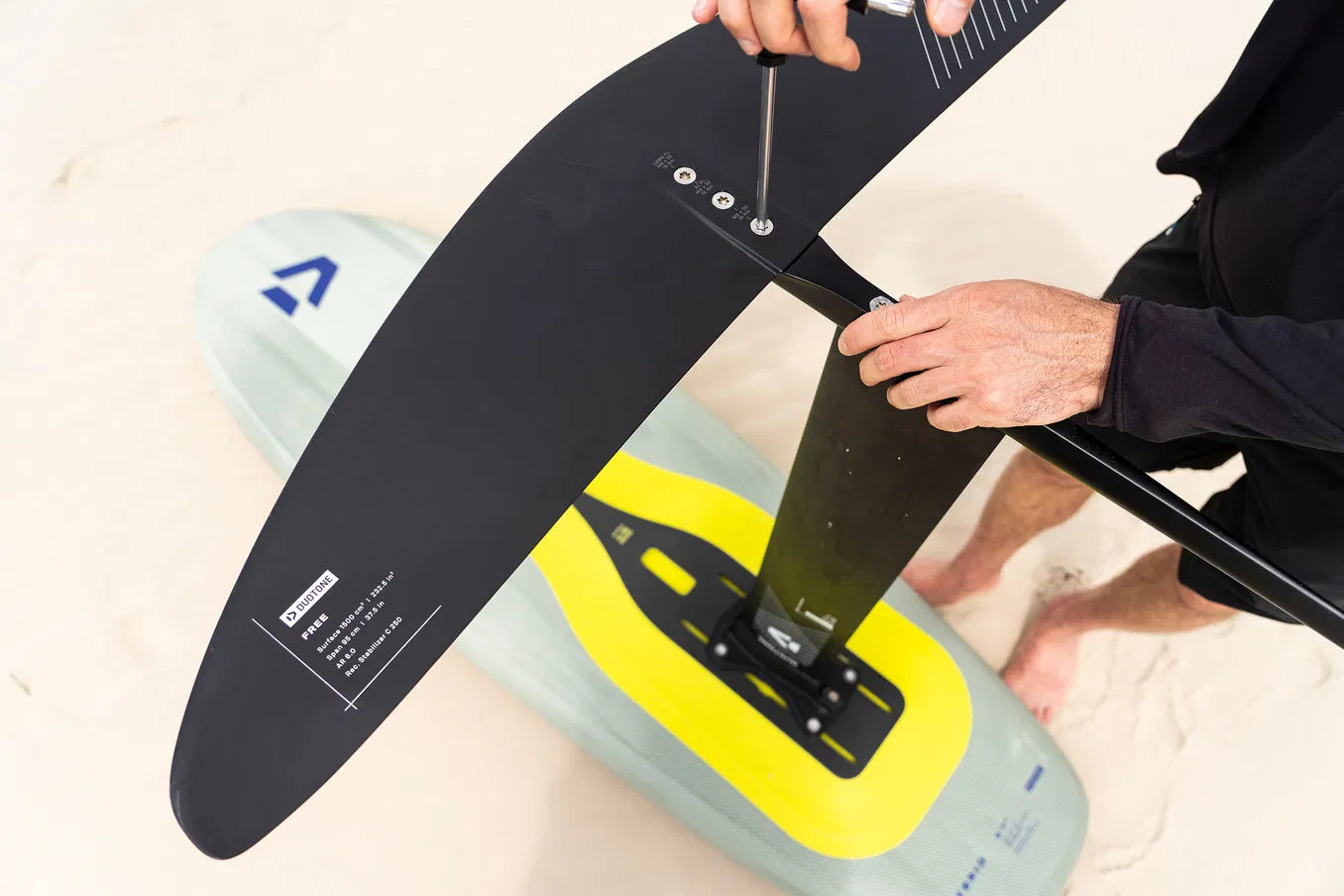 Duotone Front Wing Free 2025-Duotone Foilwing-Surf-store.com