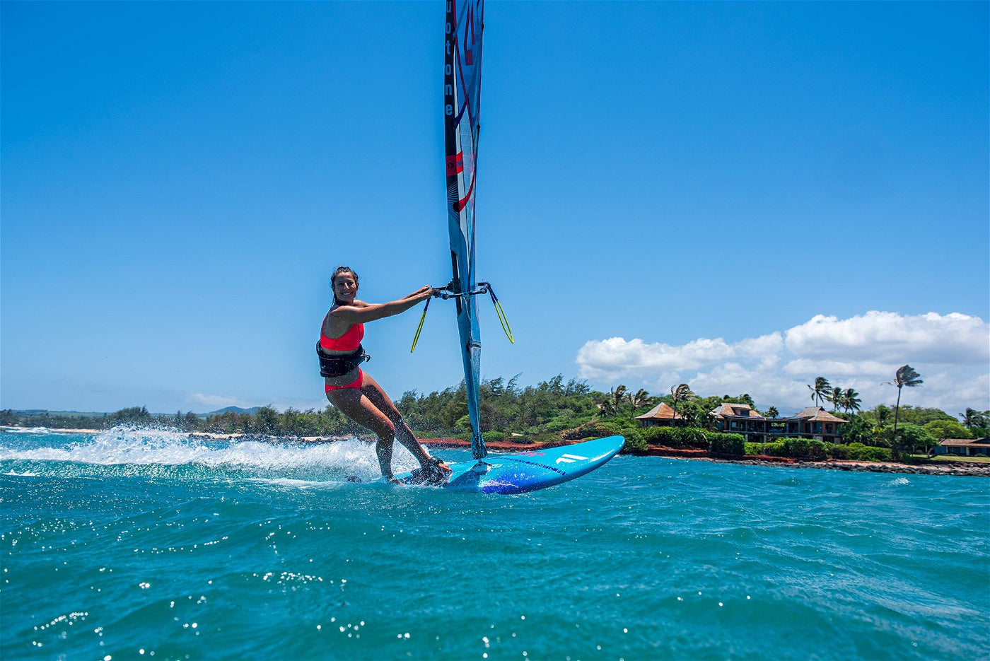 DUOTONE FreeWave SLS 2024-Windsurf board-Duotone Windsurfing-Surf-store.com