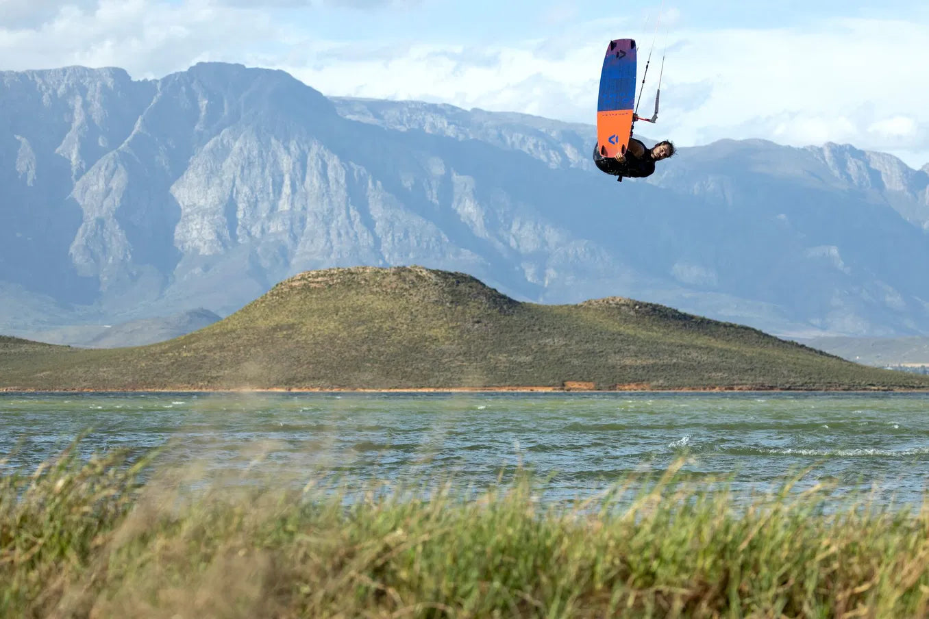 Duotone Gonzales kiteboard 2025
