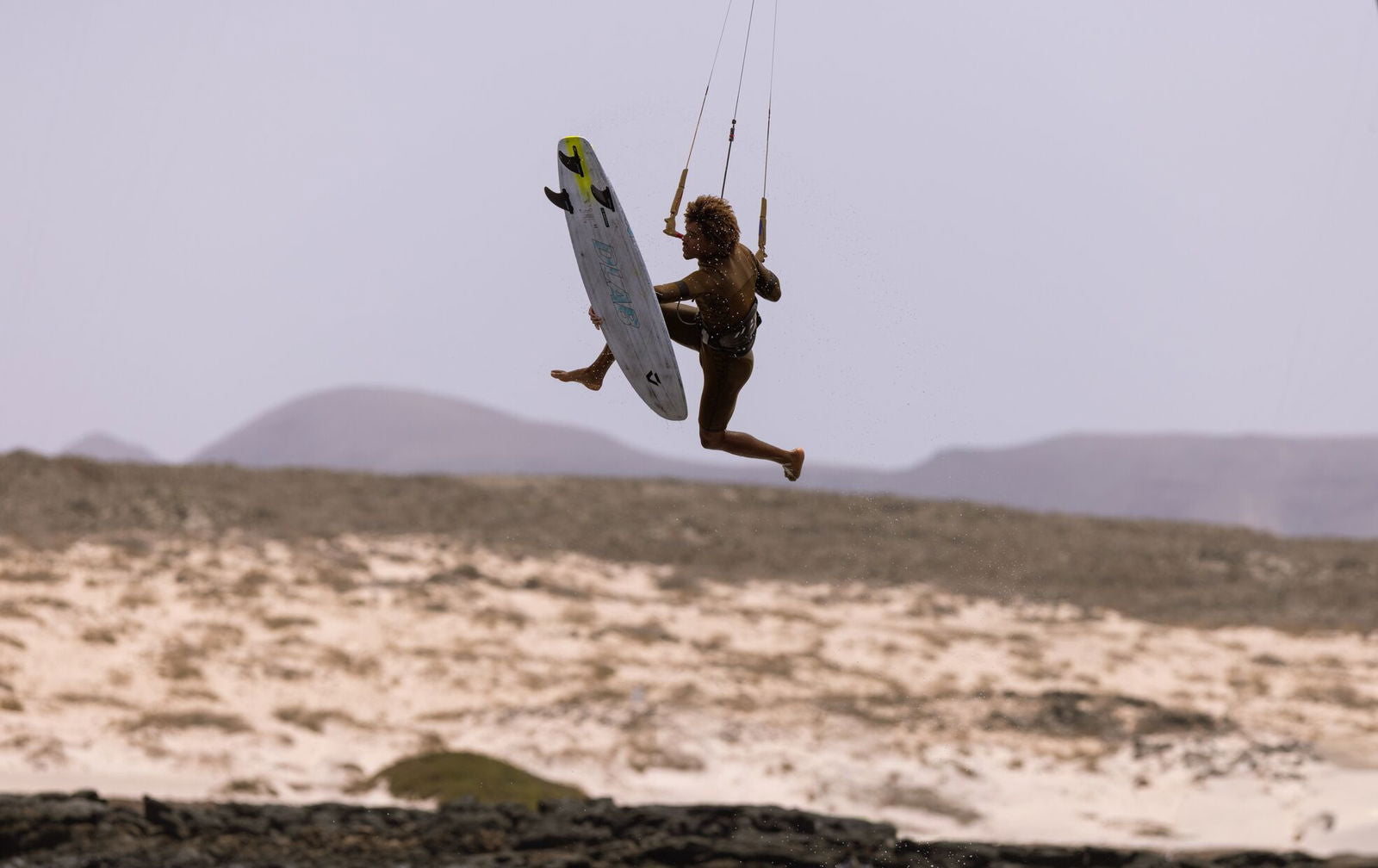 Duotone Whip D/LAB 2026-Kitesurf board-Duotone Kiteboarding-Surf-store.com